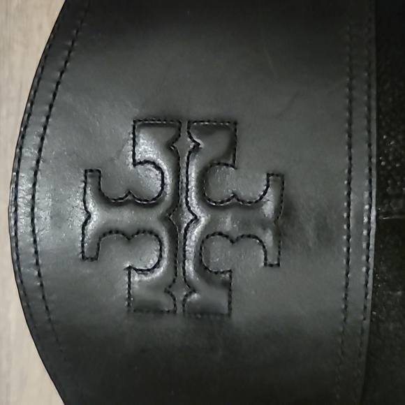 Tory Burch Marlene Riding boot 8.5, black leather with pebbled shaft. - Picture 8 of 13